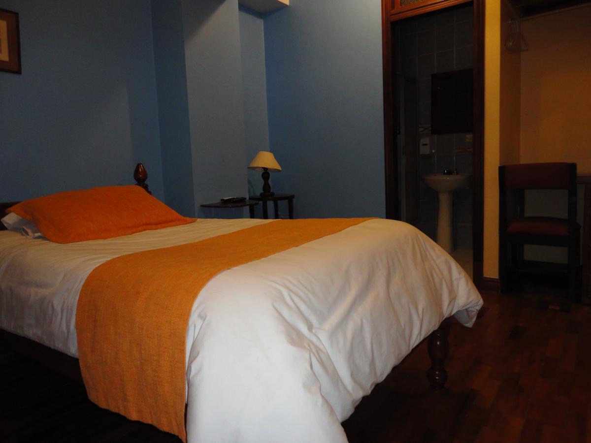 ריובמבה Hotel Estacion מראה חיצוני תמונה
