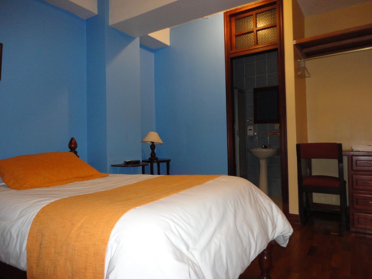 ריובמבה Hotel Estacion מראה חיצוני תמונה